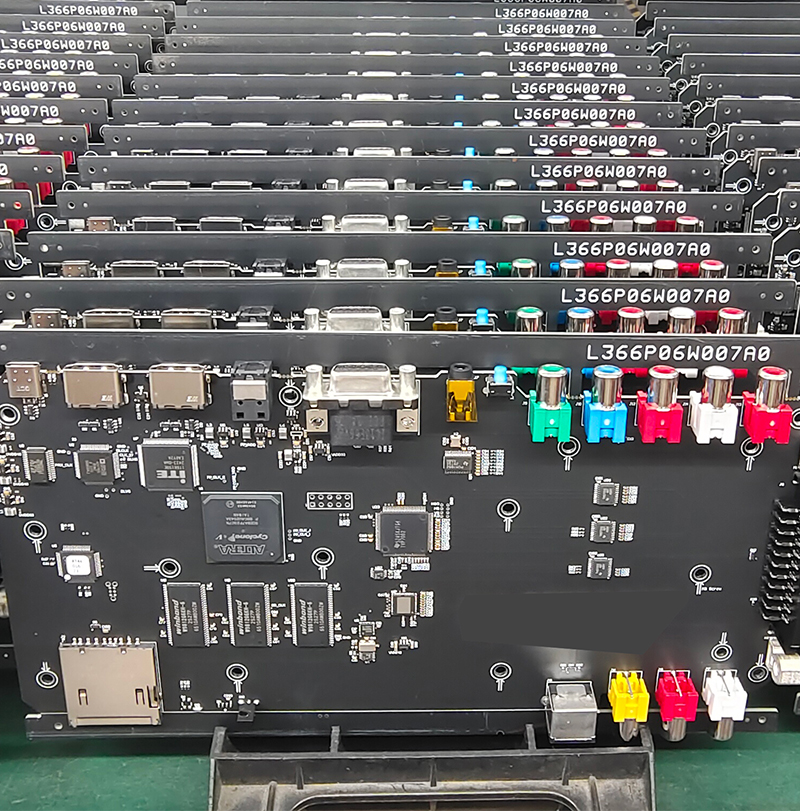 Audio & Video Adapter